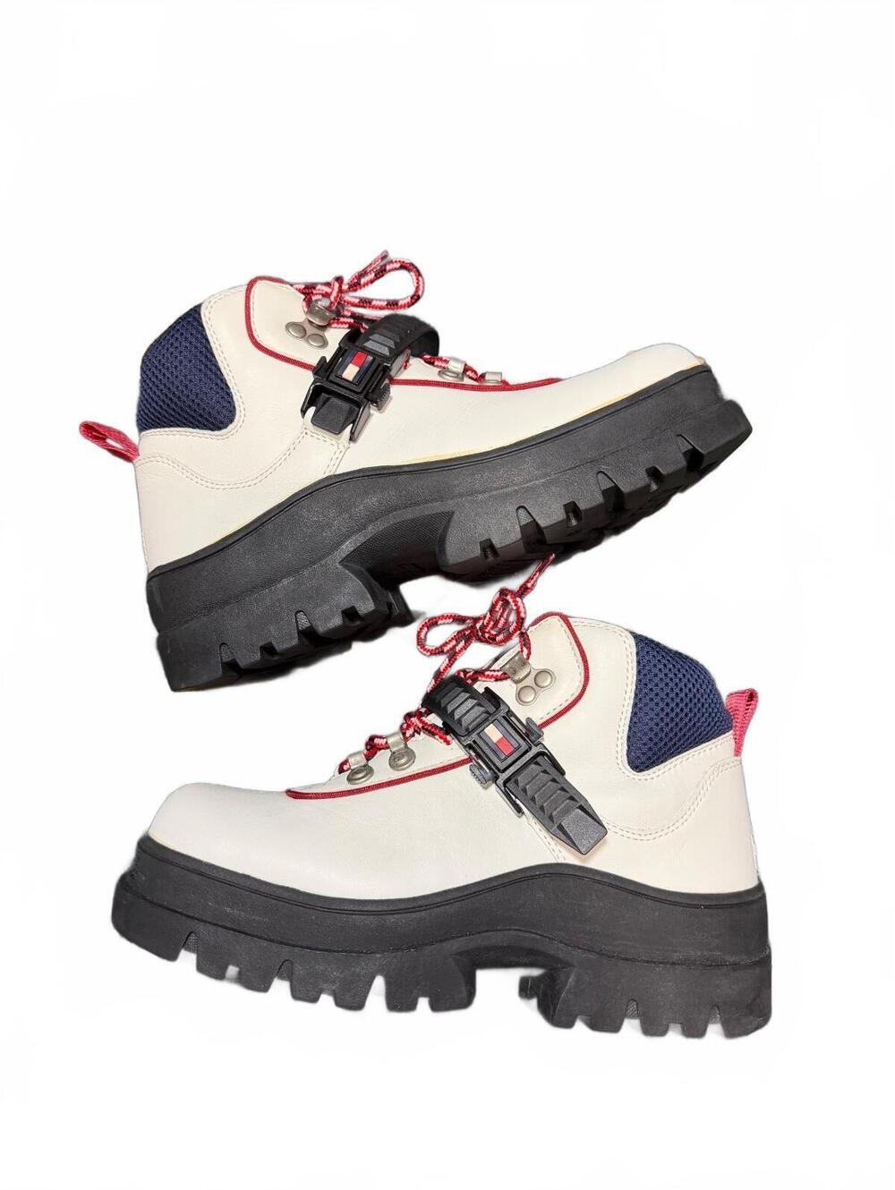 Y2K Tommy Hilfiger Chunky Boots